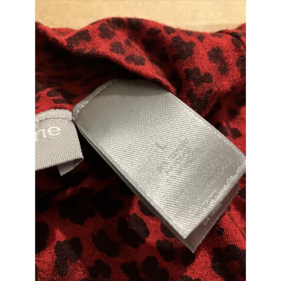 Liz Claiborne Red Animal Print Turtleneck, Cheetah Leopard Print, Stretch Fabric - Picture 6 of 8
